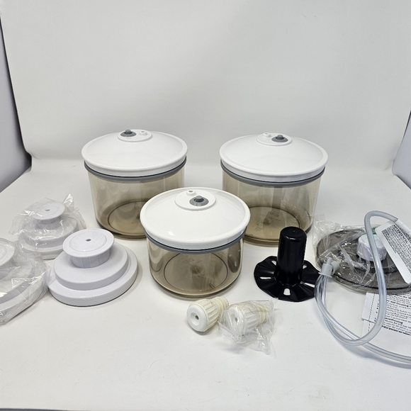 Food Storage Container Set with White Lids - Picture 2 of 15